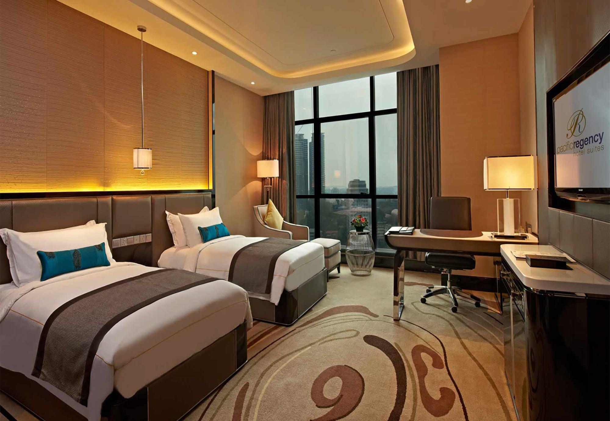 Pacific Regency Hotel Suites Куала-Лумпур Экстерьер фото Deluxe Room