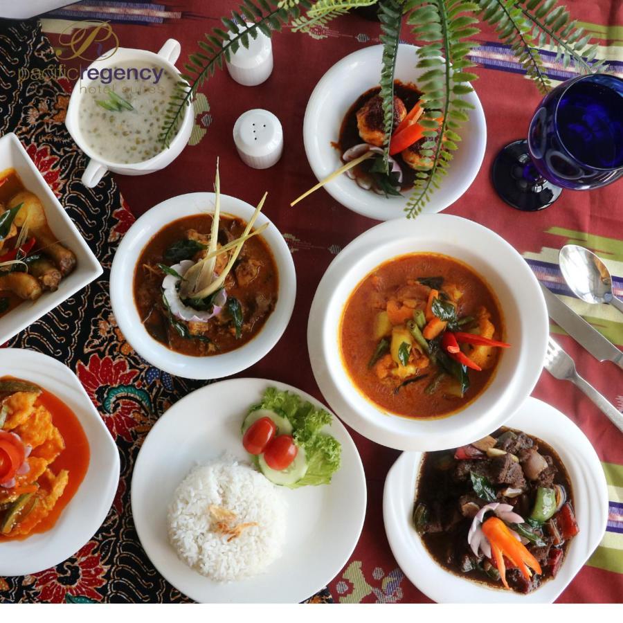 Pacific Regency Hotel Suites Куала-Лумпур Экстерьер фото A selection of Indian cuisine